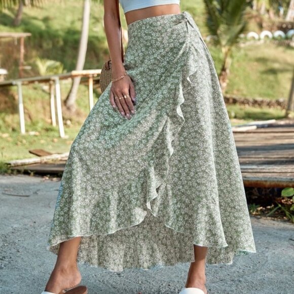 Boho Floral Print Ruffle Hem Maxi Dress - Picture 1 of 1
